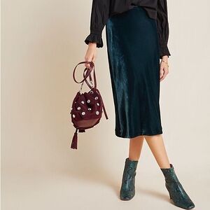 Maeve by Anthropologie Kelly Green Velvet Midi Skirt XS